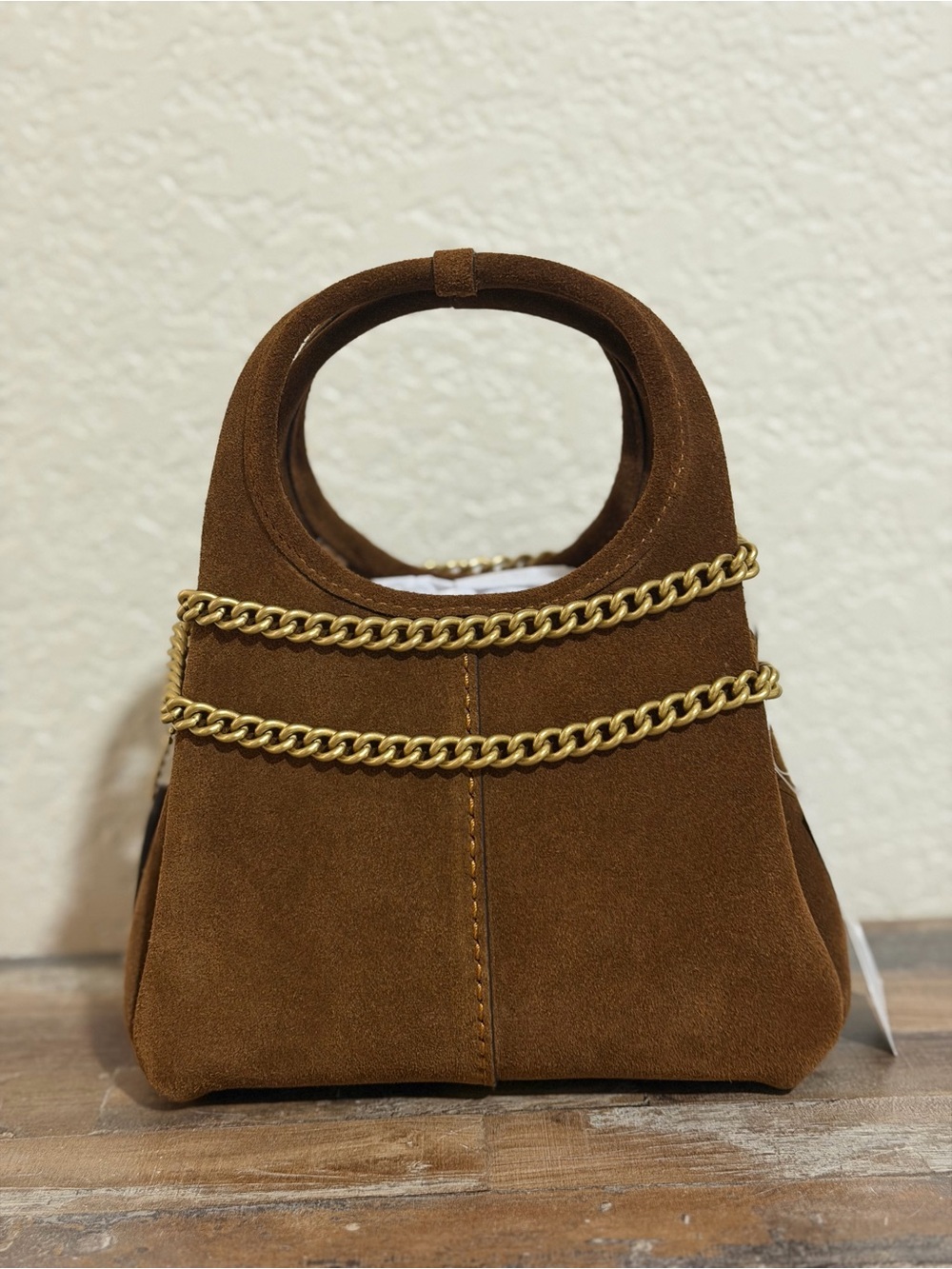 Coach Suede Lana 19 Bag in Brown with Gold Chain crossbody - Picture 4 of 5